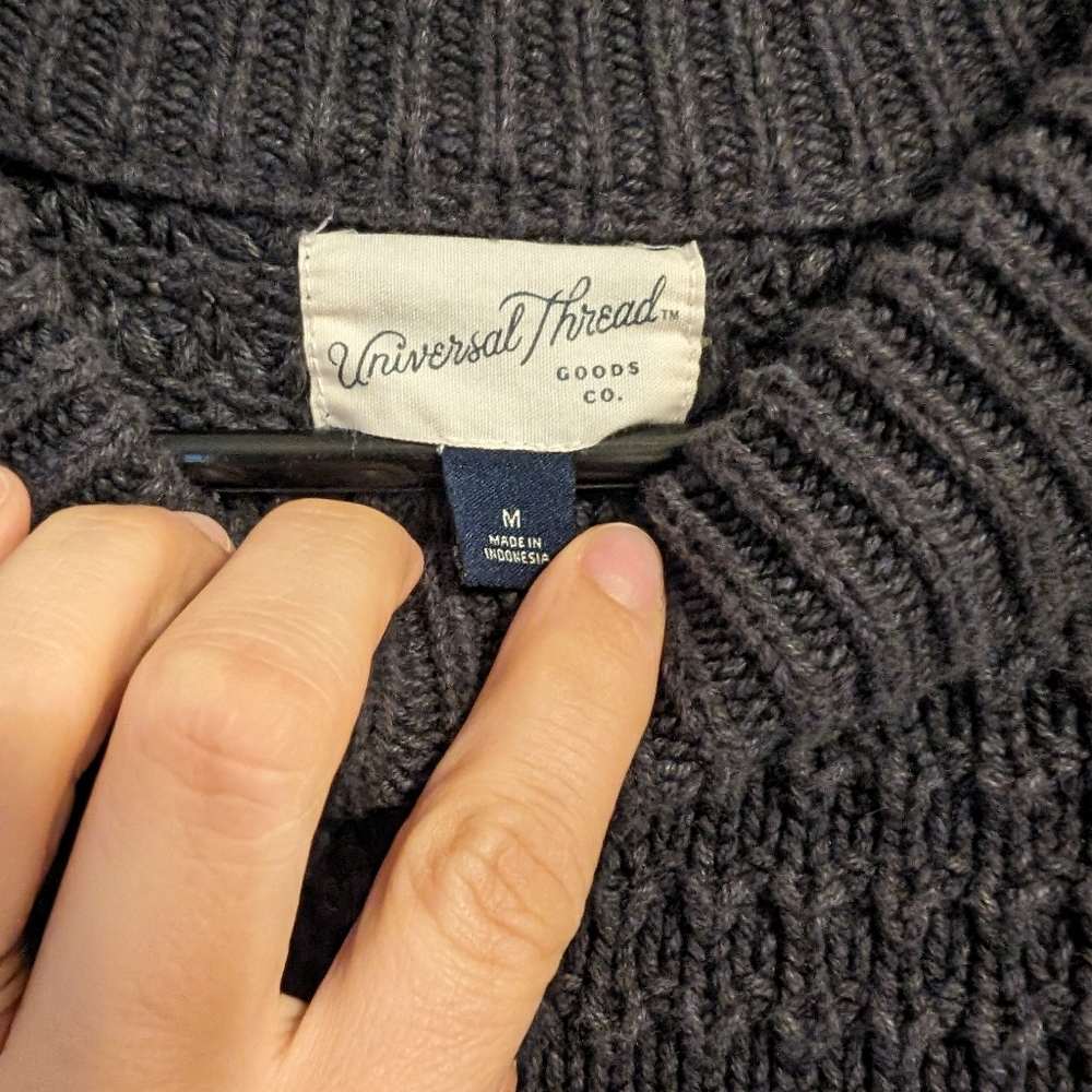 Universal Thread Sweater Gray - Picture 2 of 3